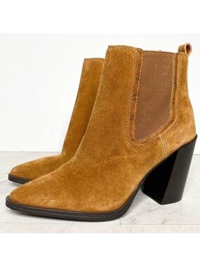 New! Vince Camuto Ratony Brown Suede Heeled Bootie 10M